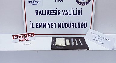Edremit'te uyuşturucu operasyonu: 2 gözaltı