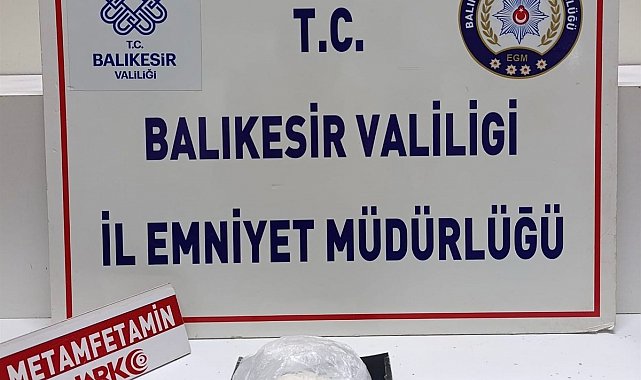 Edremit'te uyuşturucu operasyonu: 2 kişi tutuklandı