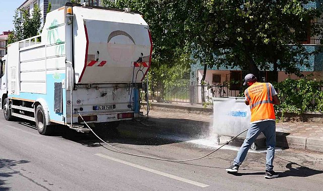 Elazığ Belediyesi'nden Ataşehir Mahallesi'nde kapsamlı temizlik çalışması