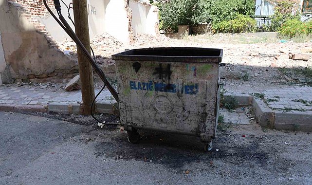 Elazığ'da çöp konteynerinde yeni doğmuş bebek bulundu