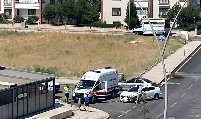 Elazığ'da trafik kazası: 1 yaralı