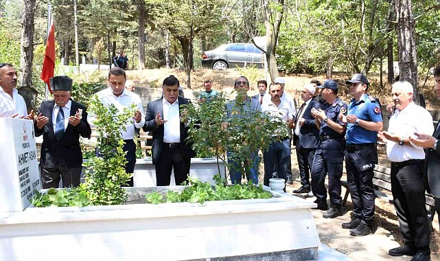 Emet'te şehit mezarları ve şehit aileleri ziyaret edildi