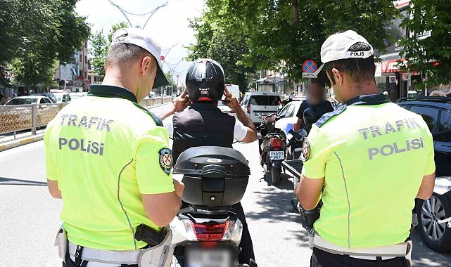 Erzincan'da motosikletlilere sıkı denetim