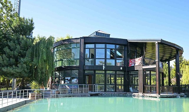 Esenyurtlu gençlere müjde: Vatan Kitap Kafe ağustos sonunda hizmete açılıyor