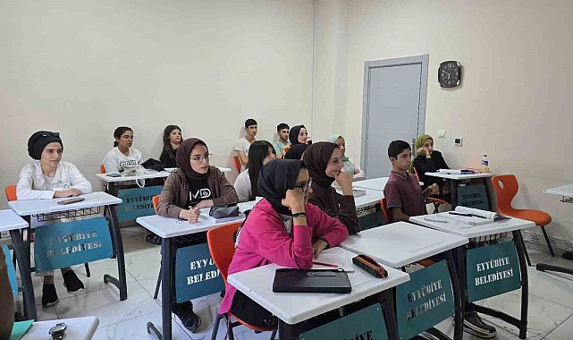 Eyyübiye Belediyesinden gençlere YKS tercih desteği