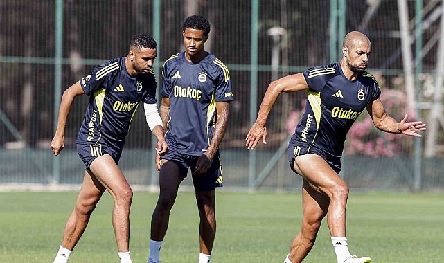 Fenerbahçe, yeni sezon hazırlıklarını sürdürüyor