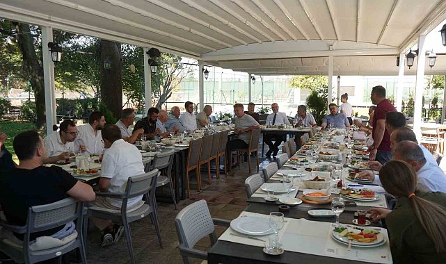 Fikir sofrası buluşmaları devam ediyor