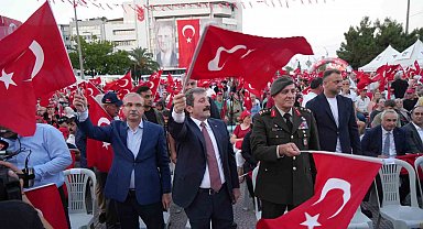 Gazi Tümgeneral Ala: "Mevcut 9 parmağım ve hayatımı bu millet uğruna feda etmeye her zaman hazırım"