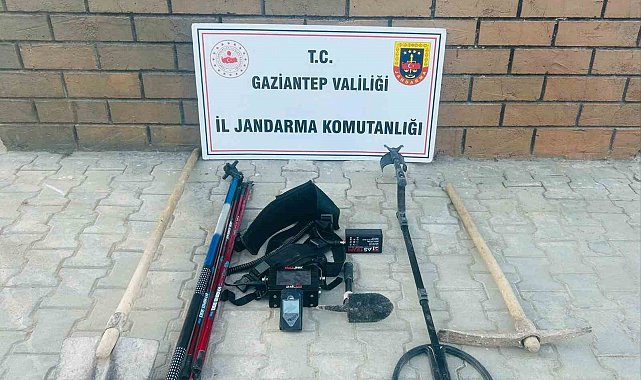 Gaziantep'te kaçak kazı yapan 9 şüpheli yakalandı