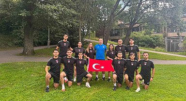 Genç hakemler, Gothia Cup 2025'te Türkiye'yi temsil ediyor