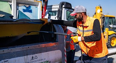 Gölbaşı Belediyesi temizlik çalışmalarını sürdürüyor