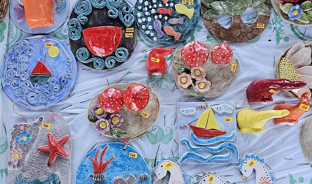 Gölcük'te engelleri aşan sergi