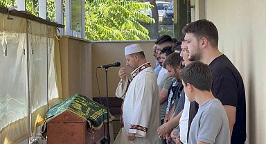 Görme engelli karısı tarafından öldürülen adam defnedildi