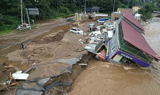 Güney Kore'de şiddetli yağışlarda can kaybı 19'a yükseldi, 6 bölge özel afet bölgesi ilan edildi
