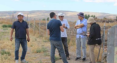Güney Koreliler Kültepe'yi keşfediyor