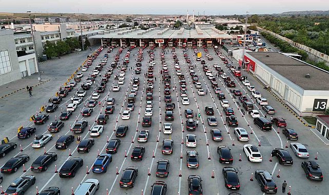 Gurbetçilerin zorlu yolculuğu: Sınır kapılarında rüşvet ve bekleyiş