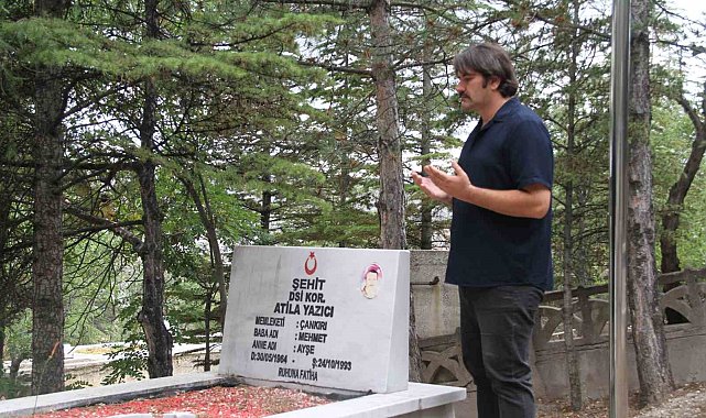 Haberlerden etkilendi 8 yılda 8 bin şehidin kabrini ziyaret etti