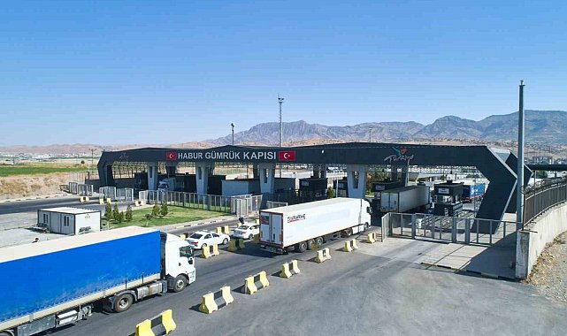 Habur'da dev kaçakçılık operasyonu: 122 milyon TL'lik kaçak telefon ele geçirildi