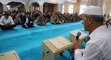 Hakkari'de 15 Temmuz şehitleri dualarla anıldı