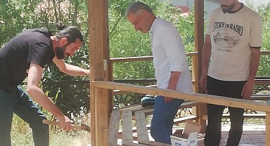 Hakkari'de tahrip edilen 'Şehit Çetin Deniz Parkı' onarıldı