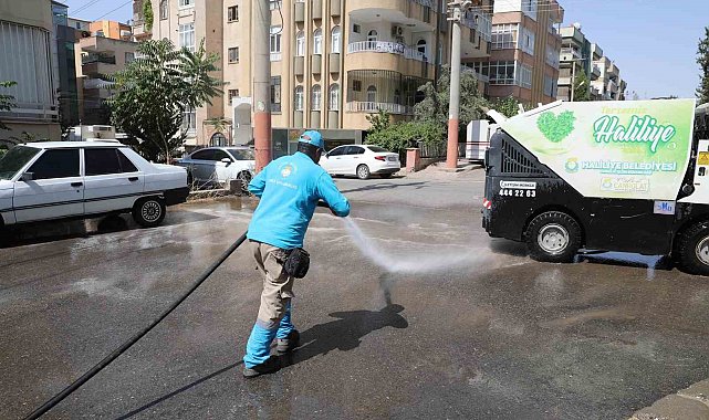 Haliliye'de temizlik seferberliği sürüyor