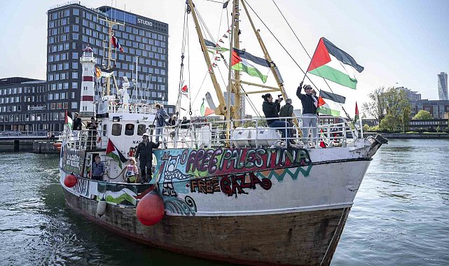 Hanzala gemisinde gözaltına alınan aktivistlerden bazıları İsrail'i protesto için açlık grevine başladı