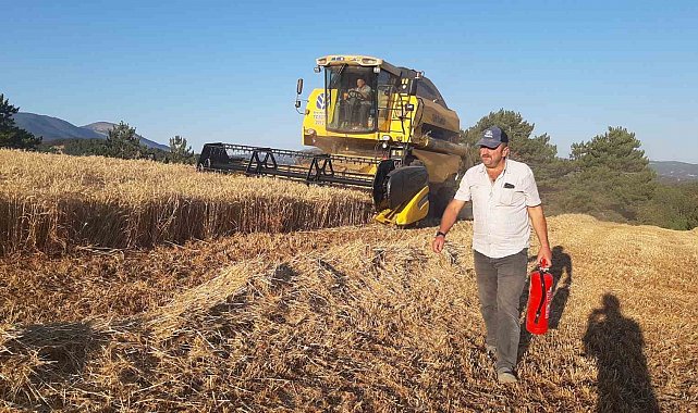 Hasat esnasında tam teçhizat bekliyorlar: Köylülerden yangın önlemi