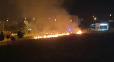 Hava fişekten çıkan yangın paniğe sebep oldu