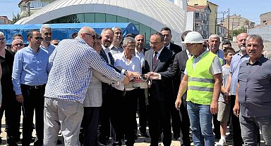Hayrabolu'da hayırseverler tarafından yaptırılacak okulun temeli törenle atıldı