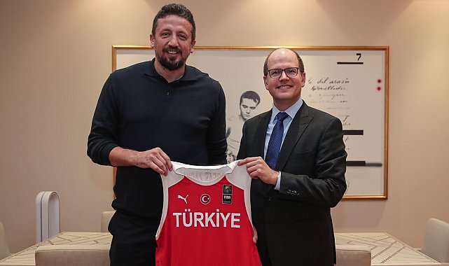 Hidayet Türkoğlu: "FIBA pencereleri sayesinde taraftarlar milli takımlarını yılda birkaç kez canlı izleyebiliyor"