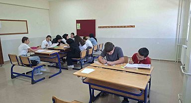 Hisarcık AİHL'de Yaz Akran Öğrenme Kampı başladı