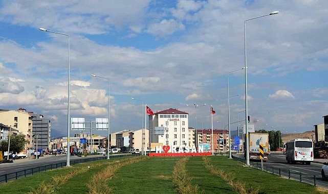 Horasan'da 3.2 büyüklüğünde deprem