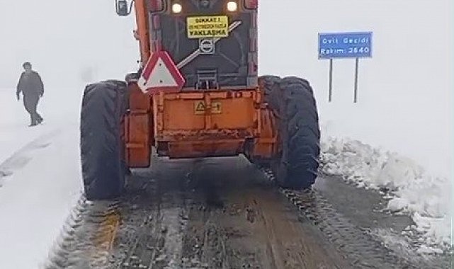 İspir'de temmuz ayında kar sürprizi