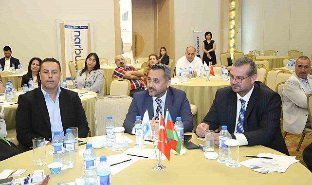 İZAZDER'den, Bakü'de stratejik ekonomik iş birliği buluşması