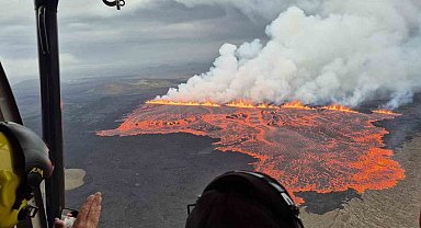 İzlanda'nın Reykjanes Yarımadası'ndaki yanardağda patlama