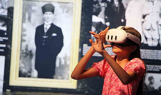 İzmir'in kalbinde dijital bir dünya: Çocuklar geleceği deneyimliyor