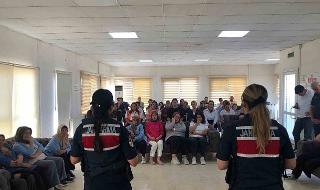 Jandarmadan kadınlara KADES eğitimi