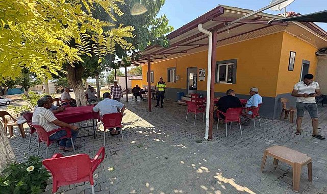 Jandarmadan traktör kullanıcılarına bilgilendirme semineri