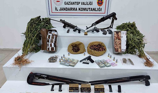 Jandarmadan uyuşturucu ve kaçakçılık operasyonları: 8 tutuklama