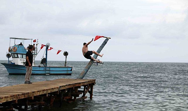 Kabotaj Bayramı'nda renkli görüntüler: Kıyasıya yarıştılar