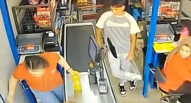 Kadın kasiyere yumruk atan kişi tutuklandı