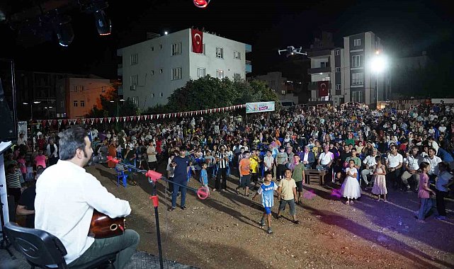 Kahta Belediyesi'nden Cumhuriyet Mahallesi'nde coşkulu yaz şenliği