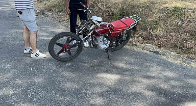 Kamyona çarpan motosikletli yaralandı