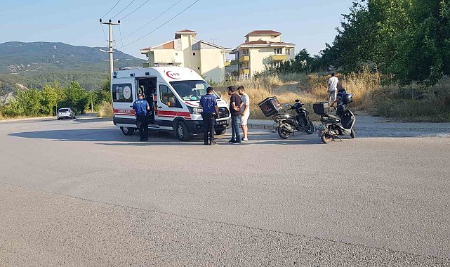 Karabük'te motosiklet devrildi: 2 yaralı