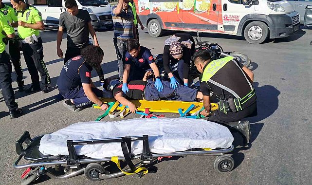 Karaman'da otomobil ile motosiklet çarpıştı: 1 yaralı