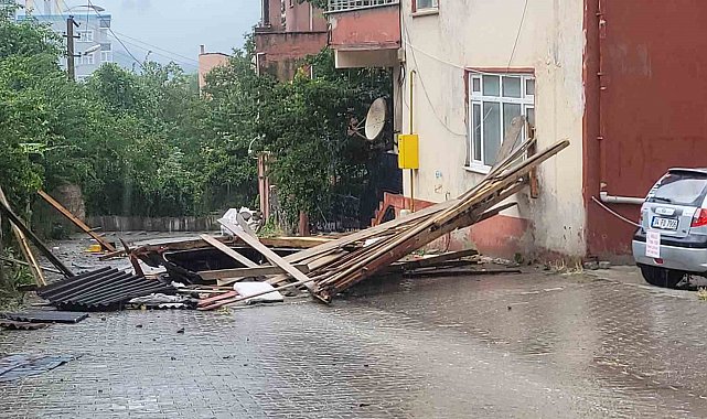 Kastamonu'da fırtına ve hortum etkili oldu