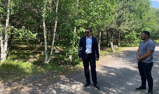 Kaymakam Akköz, Çıldır Gölü Mesire alanında incelemelerde bulundu