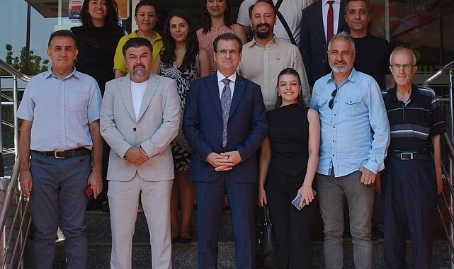 Kaymakam Güldoğan, Salihli basınını unutmadı