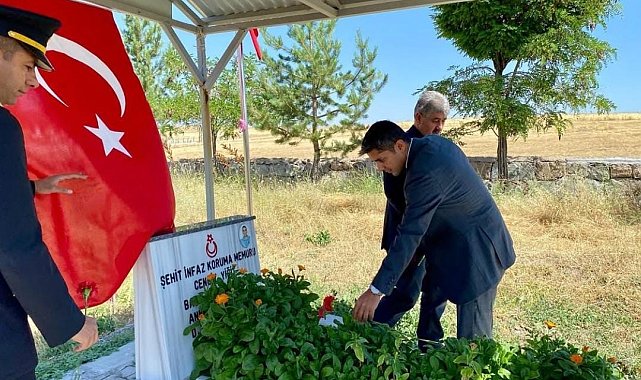 Kaymakam Mahir, Şehit kabirlerini ziyaret etti
