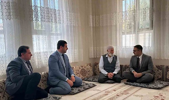 Kaymakamın ilk ziyareti şehit ailesine oldu
